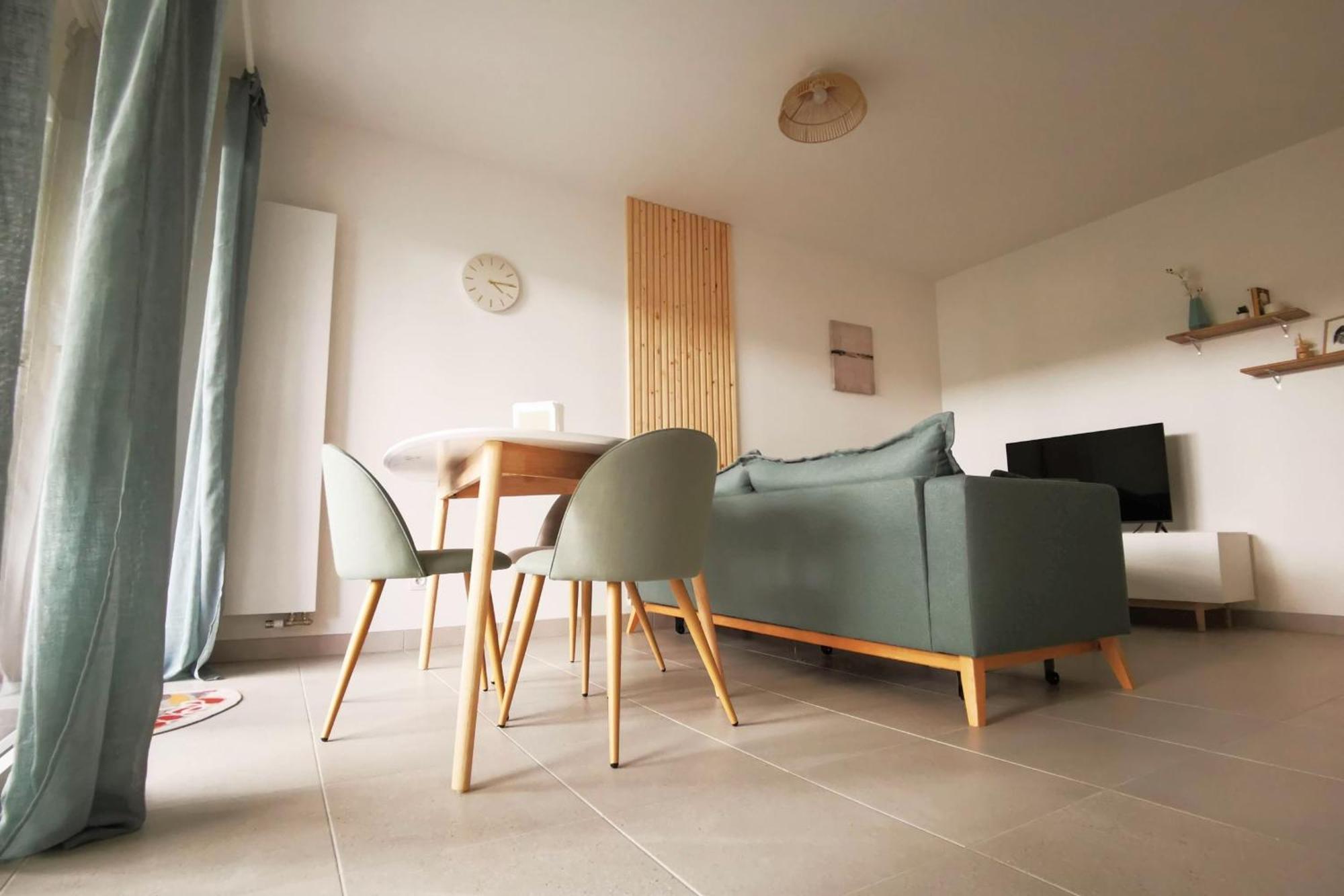 شقة Cocoon With Terrace At 2 Steps From The Sea La Baule المظهر الخارجي الصورة