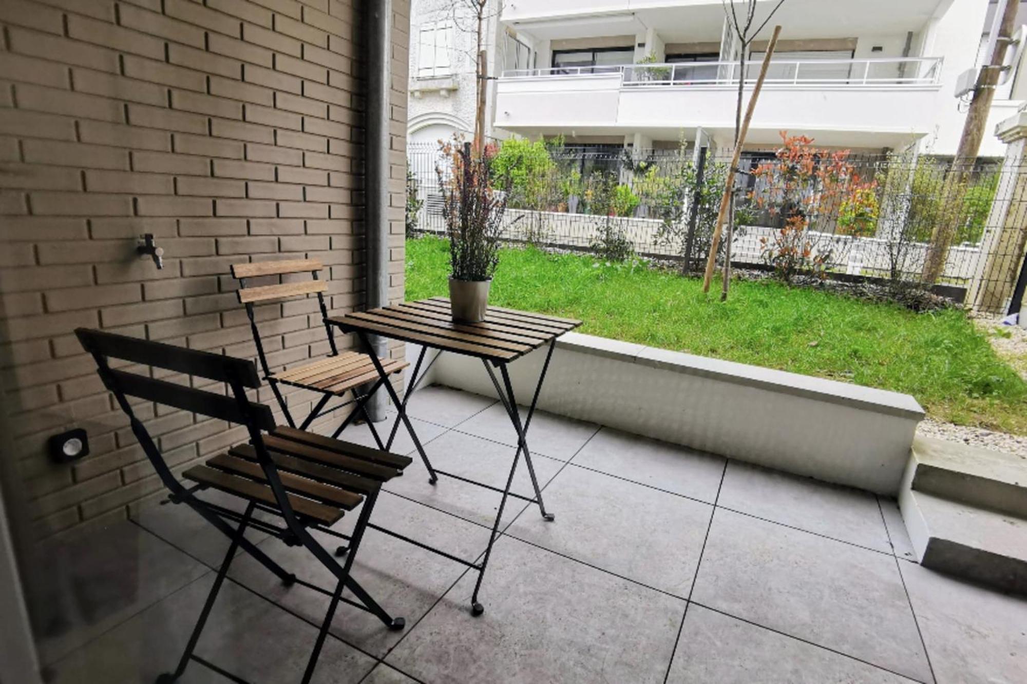 شقة Cocoon With Terrace At 2 Steps From The Sea La Baule المظهر الخارجي الصورة
